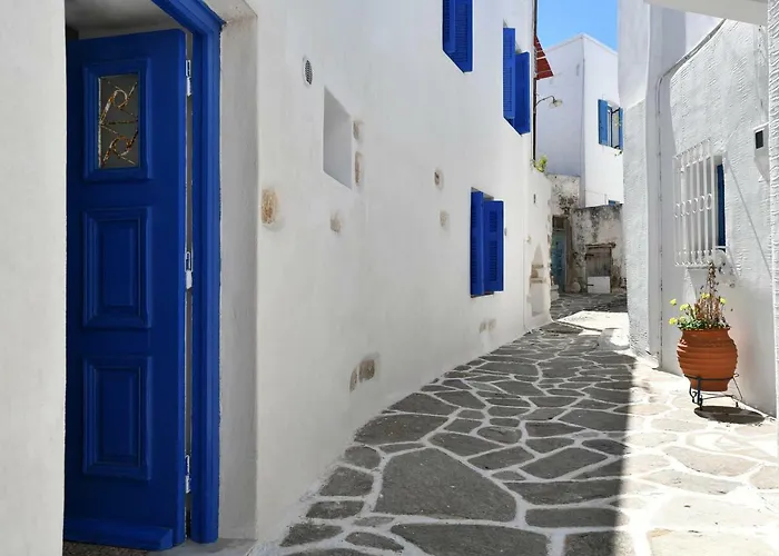 Adriana * Parikia (Paros)